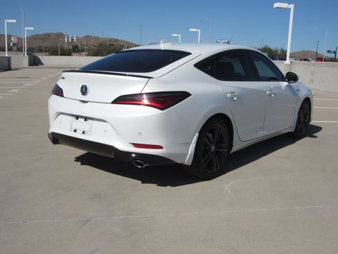Used 2024 Acura Integra A-Spec image 5