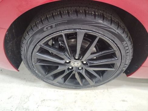 Used 2021 Toyota Camry XSE image 42