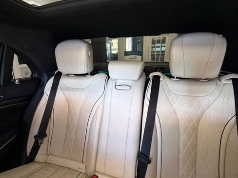 Used 2019 Mercedes-Benz S 560 Sedan image 38