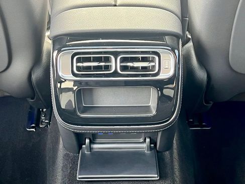 Used 2023 Mercedes-Benz S 580 4MATIC Sedan image 25