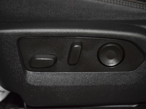 Used 2023 Chevrolet Tahoe High Country AWD/4WD image 41