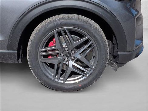 New 2026 Ford Explorer ST image 10
