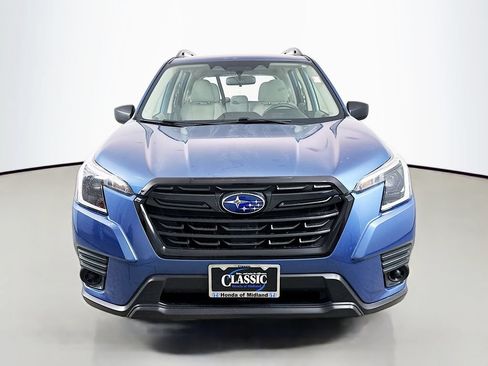 Used 2023 Subaru Forester AWD/4WD image 2
