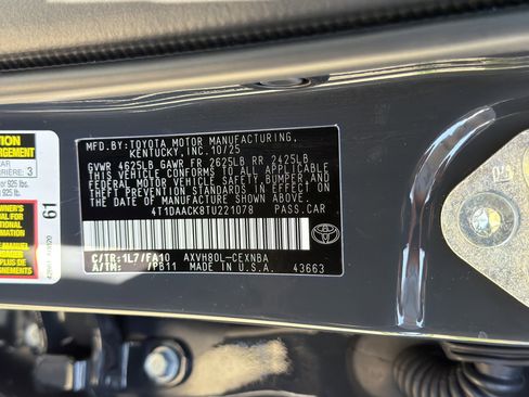 Used 2026 Toyota Camry LE w/ Convenience Package image 30