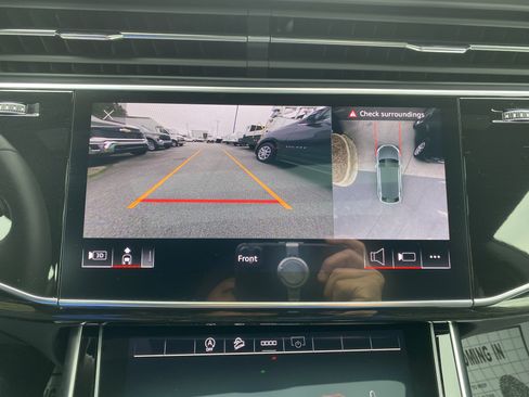 Used 2025 Audi Q8 Premium Plus image 26