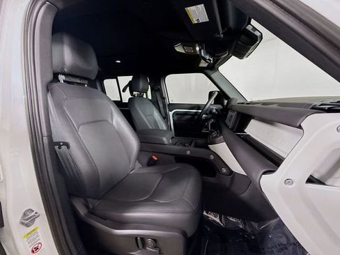 Certified 2024 Land Rover Defender 110 S image 30