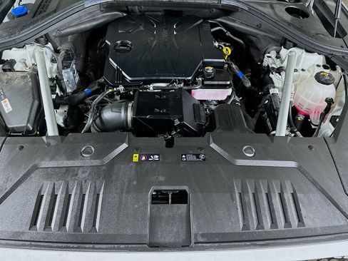 Used 2025 Genesis GV70 2.5T image 28