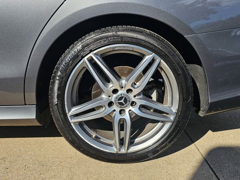 Used 2018 Mercedes-Benz E 300 w/ Premium 1 Package image 14