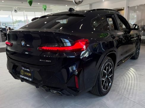Used 2023 BMW X4 xDrive30i w/ M Sport Package AWD/4WD image 8