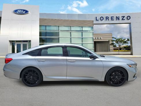 Used 2021 Honda Accord Sport image 4