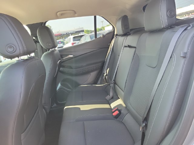 Used 2025 Buick Encore GX Preferred w/ Comfort Package FWD image 29