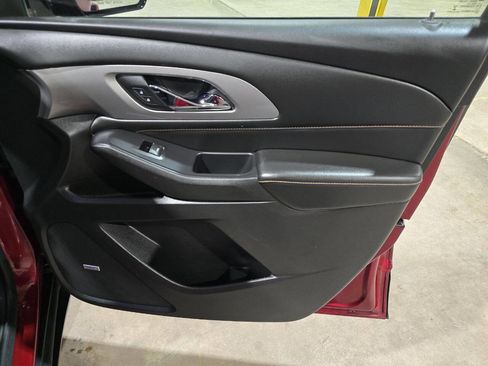 Used 2018 Chevrolet Traverse LT AWD/4WD image 34