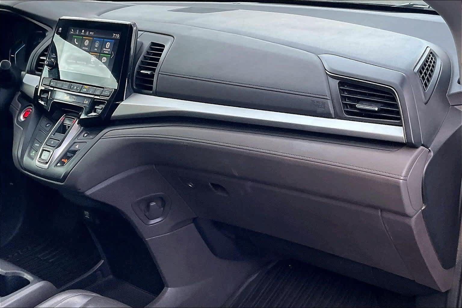 Used 2018 Honda Odyssey EX-L image 23
