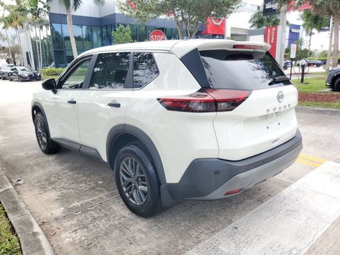 Certified 2023 Nissan Rogue S FWD image 4