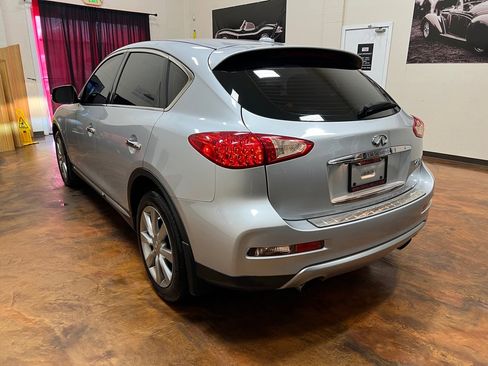 Used 2017 INFINITI QX50 AWD image 7