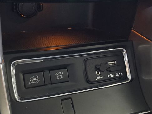 Used 2021 Subaru Ascent Premium w/ Convenience Package image 29