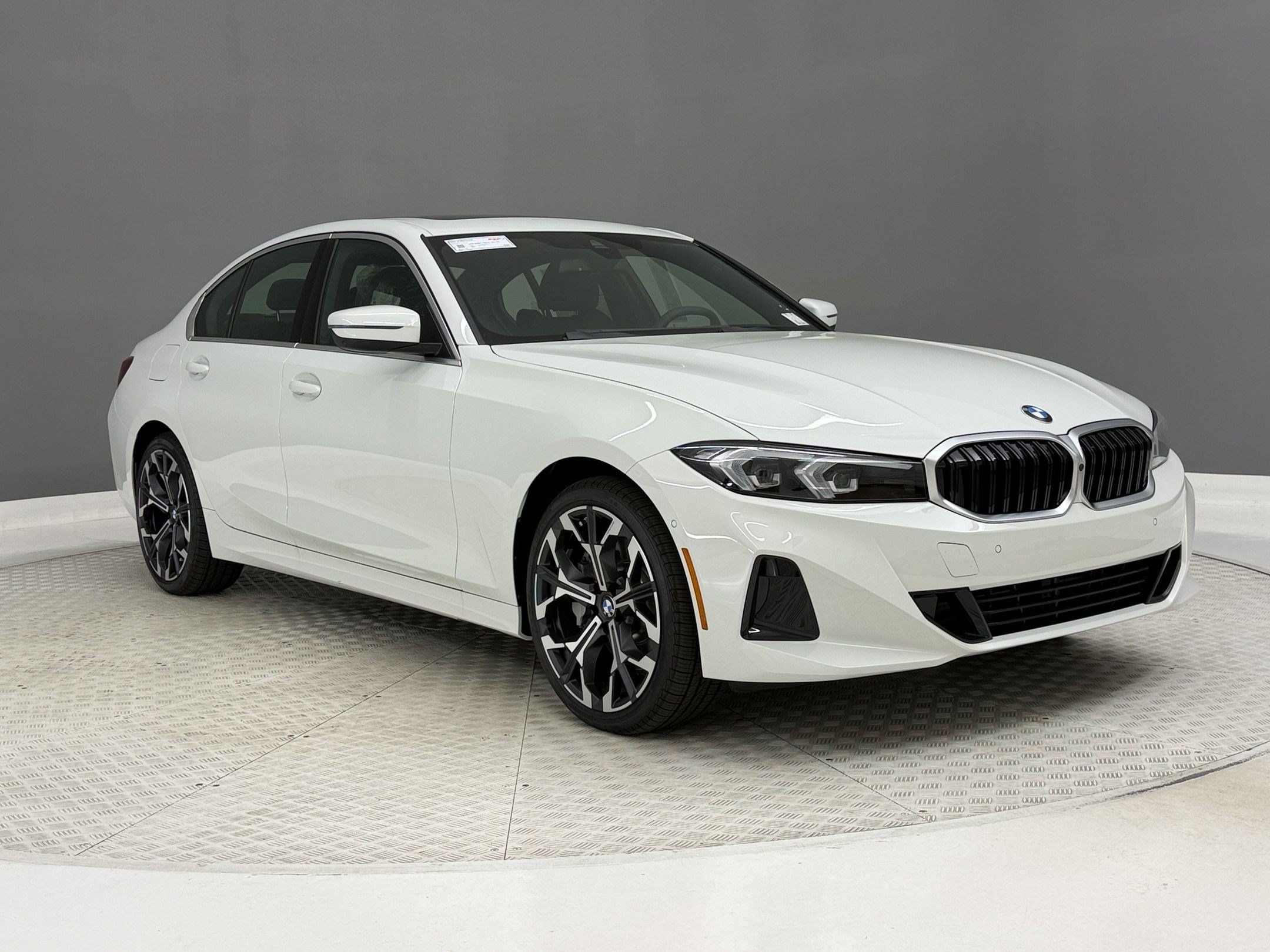 New 2026 BMW 330i Sedan w/ Convenience Package RWD image 7