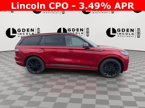 Certified 2025 Lincoln Aviator Reserve w/ Luxury Package image 9