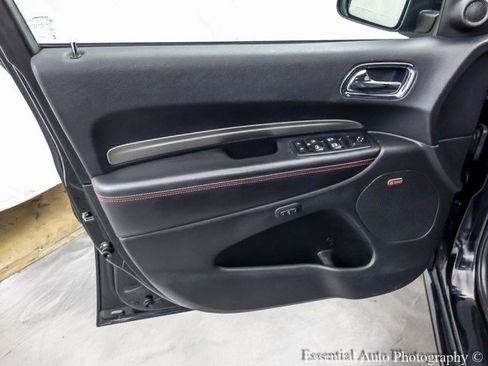 Used 2017 Dodge Durango R/T w/ Blacktop Package image 29