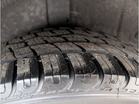 Used 2014 Dodge Grand Caravan American Value Package w/ UConnect Hands-Free Group image 20