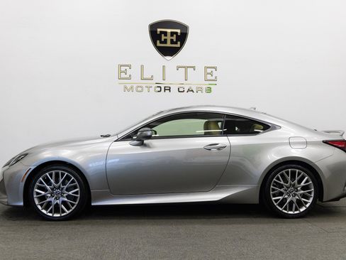 Used 2019 Lexus RC 300 image 2
