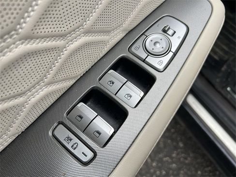 Used 2020 Hyundai Palisade Limited image 13