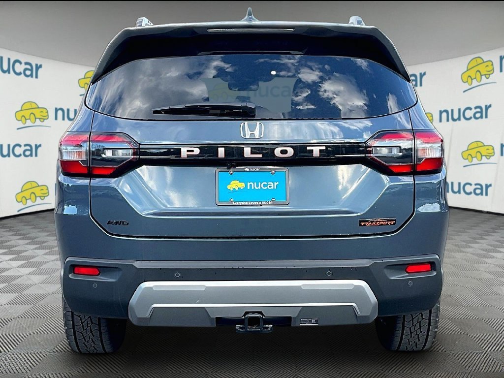 New 2026 Honda Pilot TrailSport image 6