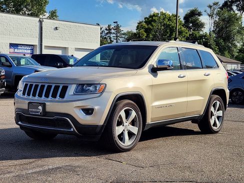Used 2014 Jeep Grand Cherokee Limited w/ Trailer Tow Group IV image 7