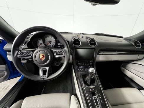 Certified 2023 Porsche 718 Boxster GTS image 25