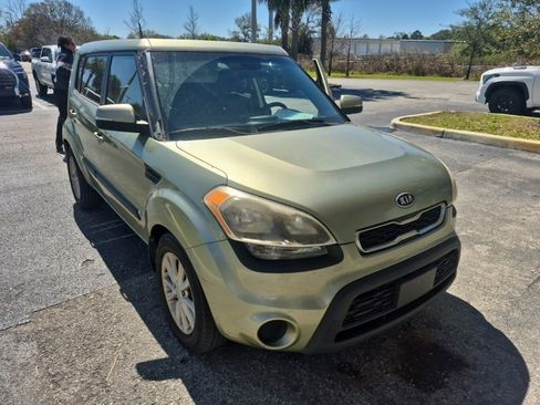 Used 2012 Kia Soul + image 15