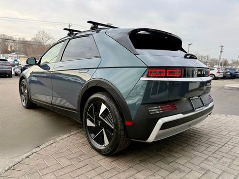 Used 2025 Hyundai Ioniq 5 SE image 7