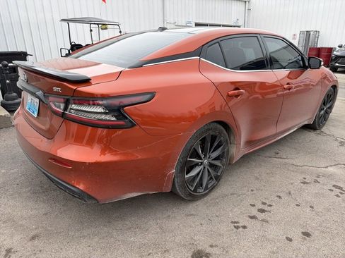 Used 2021 Nissan Maxima SR w/ Sport Mat Group image 3