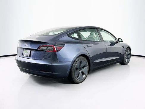 Used 2021 Tesla Model 3 Standard Range Plus RWD image 9