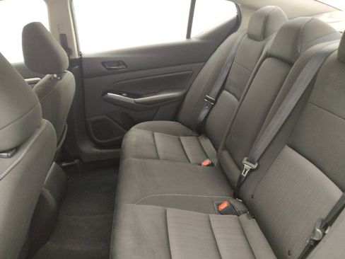 Used 2023 Nissan Altima 2.5 SV image 18