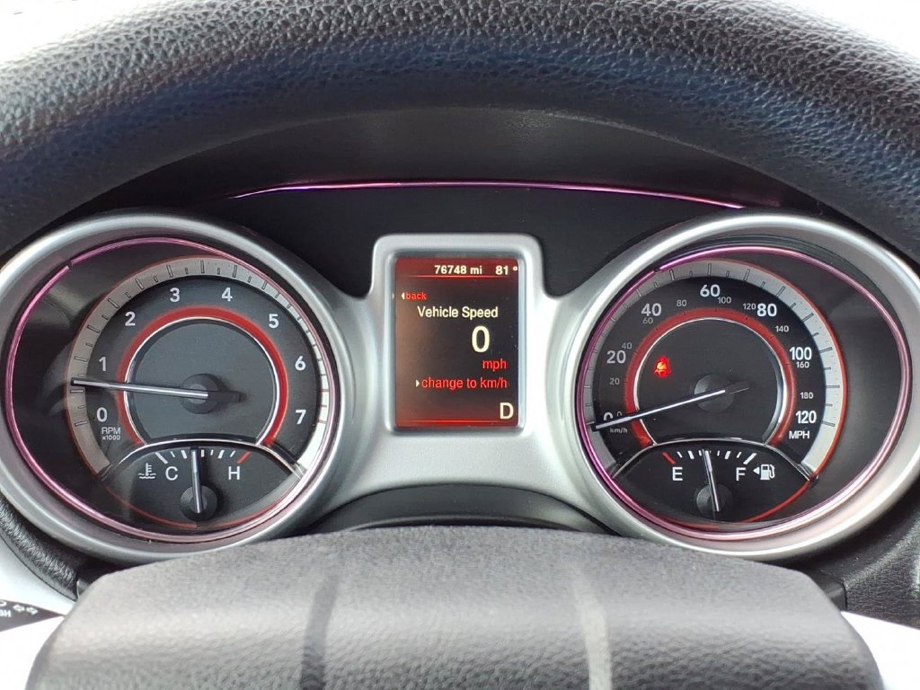 Used 2020 Dodge Journey SE w/ Blacktop Package FWD image 22