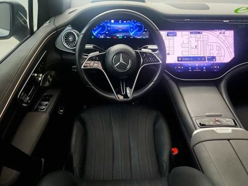 Used 2023 Mercedes-Benz EQS 580 4MATIC SUV image 52