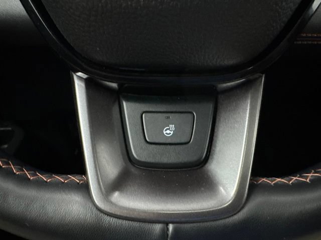 Used 2025 Honda Pilot TrailSport image 12