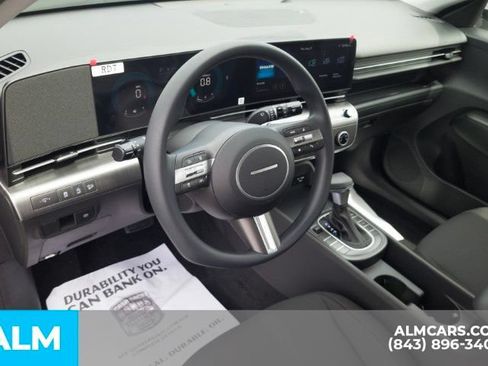 Used 2026 Hyundai Kona SE FWD image 14
