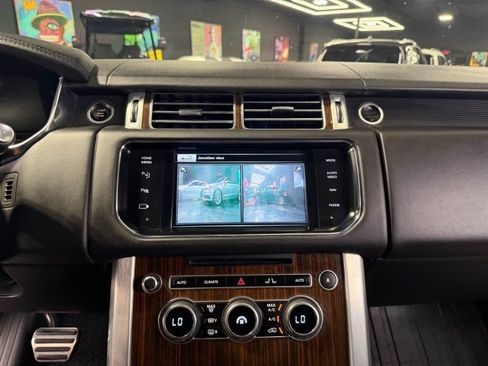 Used 2015 Land Rover Range Rover Supercharged AWD/4WD image 15