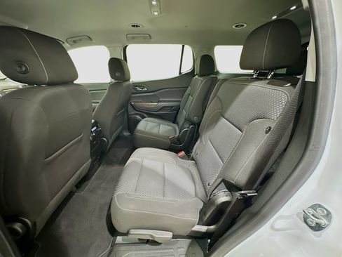 Certified 2023 GMC Acadia SLE FWD image 24