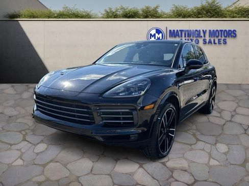 Used 2020 Porsche Cayenne image 7