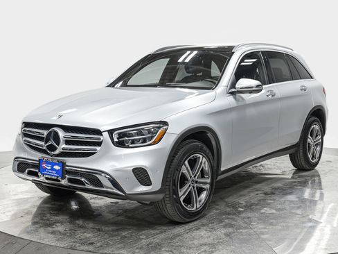 Used 2020 Mercedes-Benz GLC 300 4MATIC image 1