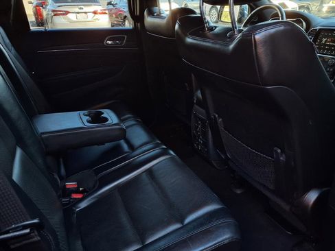 Used 2019 Jeep Grand Cherokee Limited w/ Luxury Group II image 22