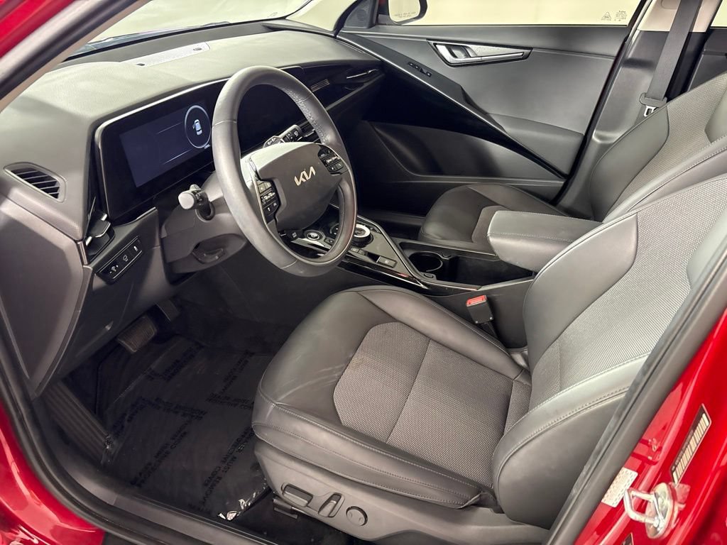 Used 2023 Kia Niro Wind FWD image 26