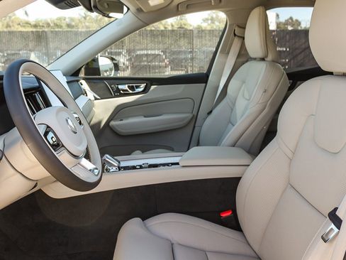 New 2026 Volvo XC60 T8 Ultra w/ Protection Package Premier AWD/4WD image 19