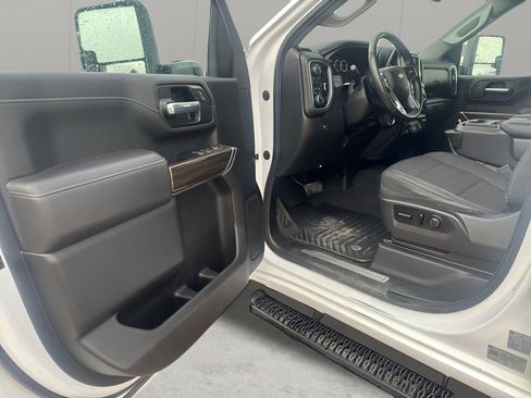 Used 2020 Chevrolet Silverado 2500 LT w/ All Star Edition image 11