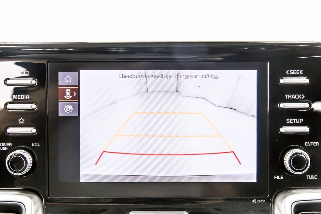 Used 2023 Kia Sorento LX FWD image 14