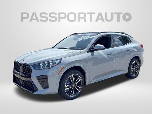 New 2026 BMW X2 xDrive28i w/ Technology Package AWD/4WD image 1