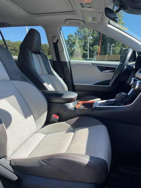 Used 2019 Toyota RAV4 Adventure w/ Cold Weather Package AWD/4WD image 20