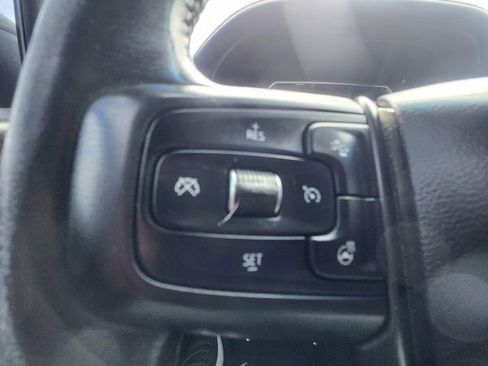 Used 2021 GMC Sierra 1500 AT4 w/ AT4 Premium Package image 31